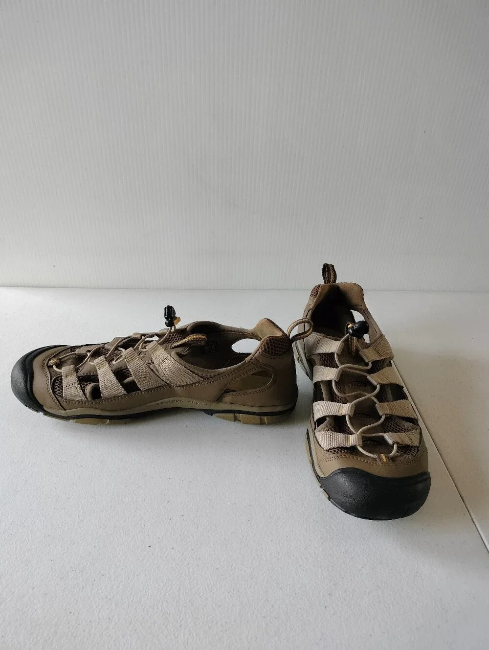 Keen Newport H2 Mens Tan Hiking Camping Trail Water Sandals Boating 11.5